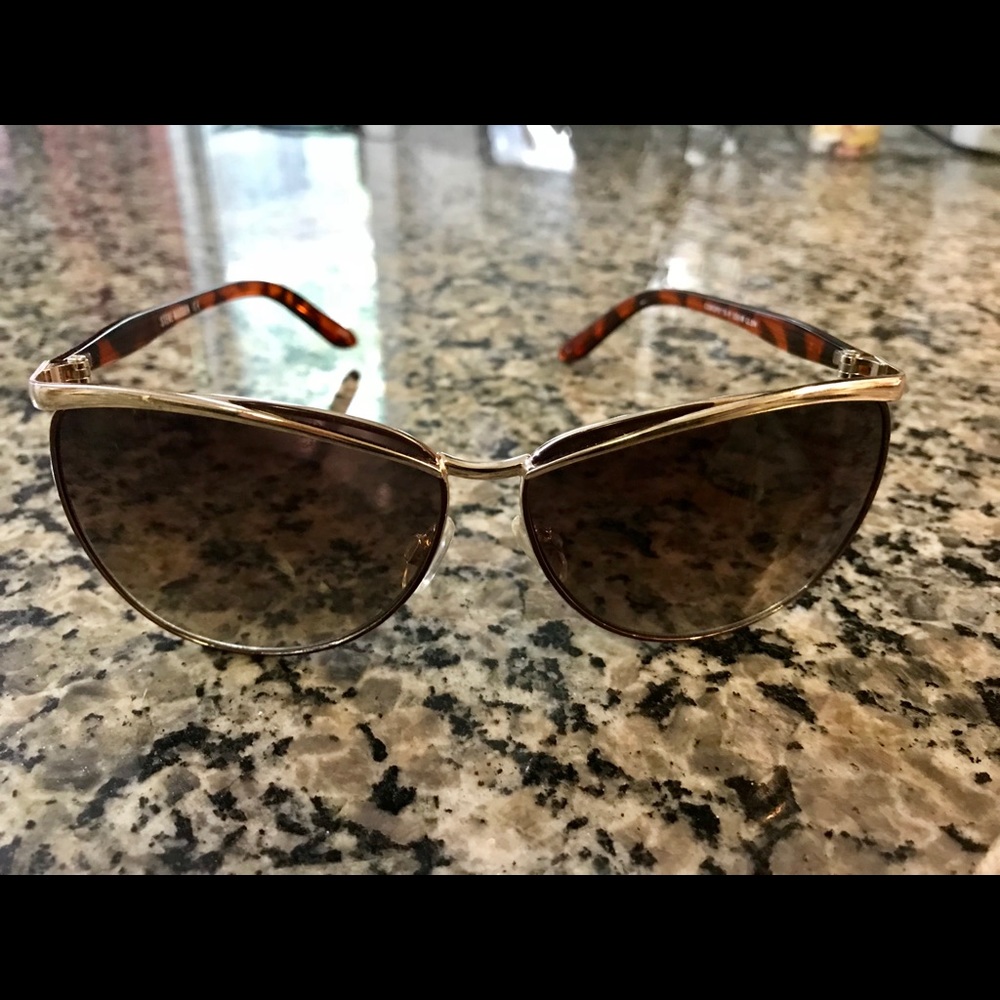 Steve Madden Tortoise Shell Glasses